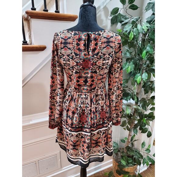 Forever21 Women Multicolor Rayon Round Neck Long Sleeve Knee Length Dress Size S - Picture 2 of 11